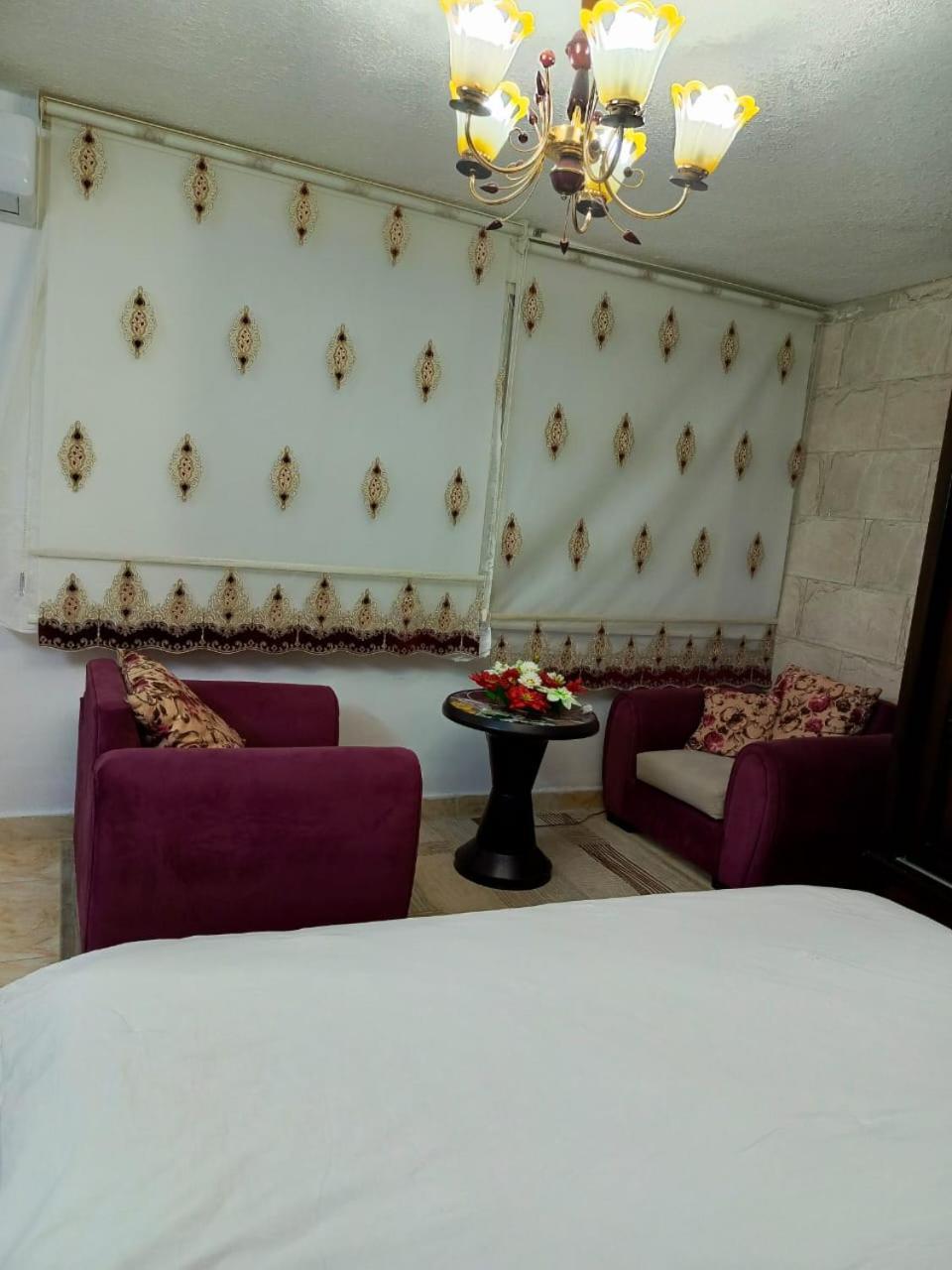 White Tulips Apartment الزنبقة البيضاء Jarash Exteriör bild