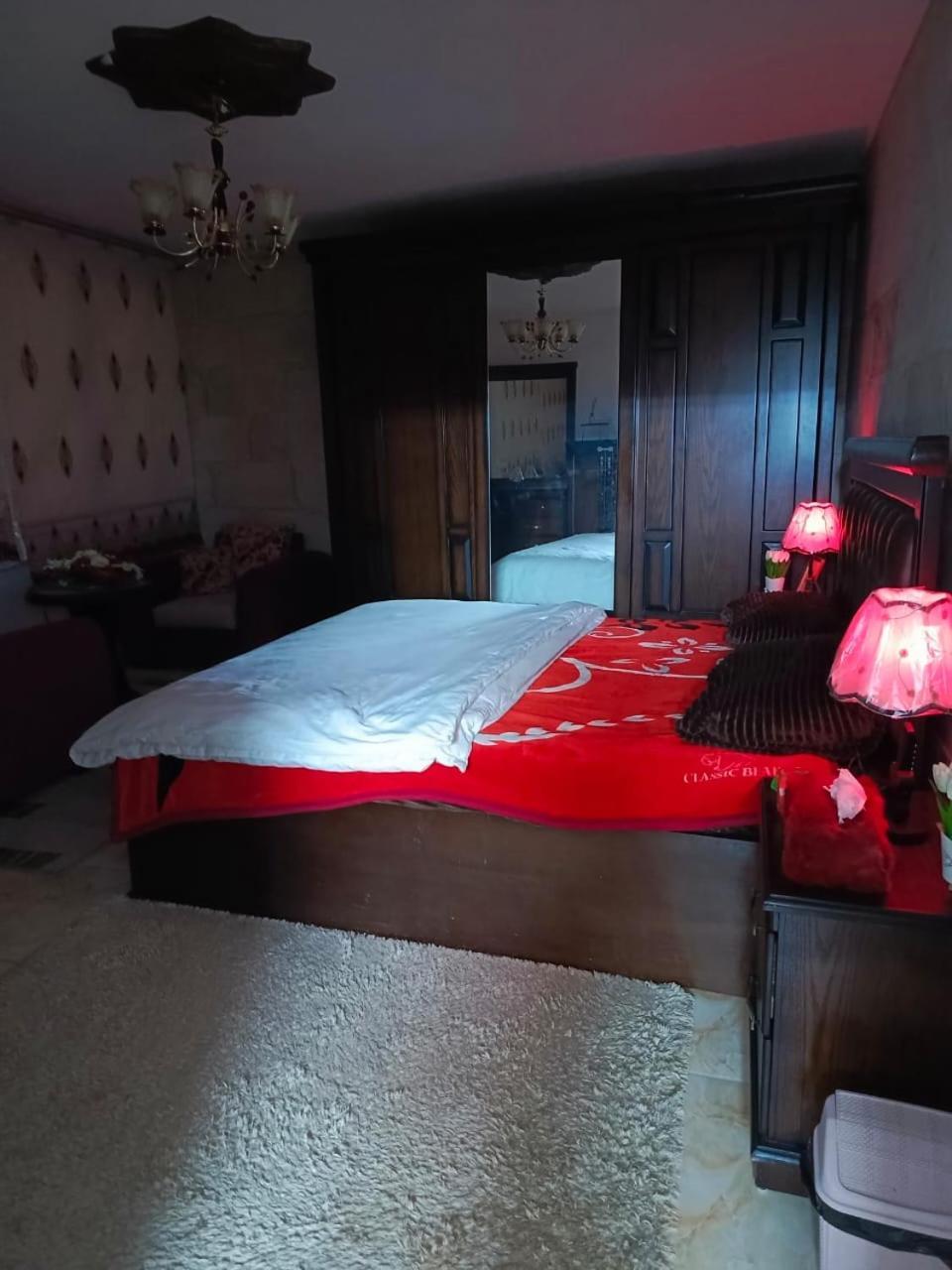 White Tulips Apartment الزنبقة البيضاء Jarash Exteriör bild